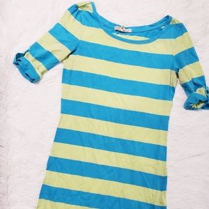 🌷 Derek Heart tunic
